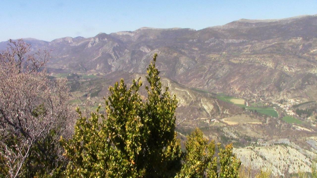 Gites Les Costoliers Châteauneuf-Miravail المظهر الخارجي الصورة