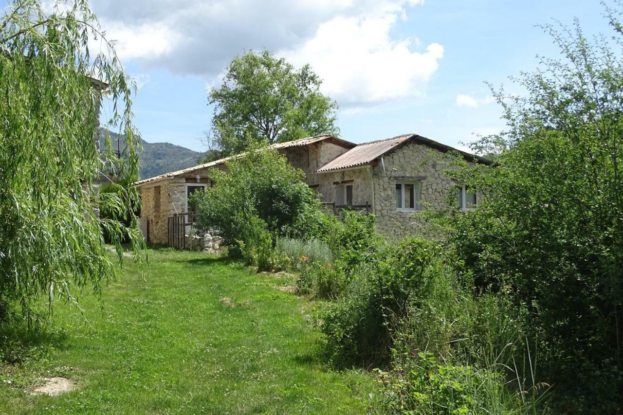 Gites Les Costoliers Châteauneuf-Miravail المظهر الخارجي الصورة